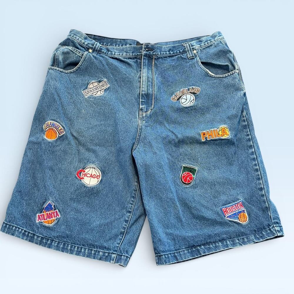 Y2K Hip Hop NBA Teams Denim Shorts Mens 42 Blue NBA Basketball BX Jeans Patches